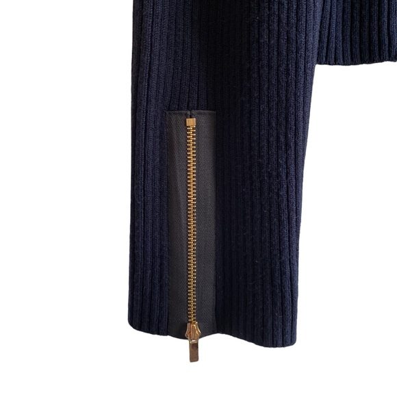 Cache faux leather front Moto jacket with gold colored zippers. Size XL - Picture 13 of 15